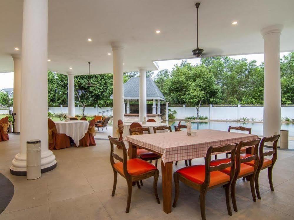 The Kahaani Hotel Ayer Keroh Eksteriør billede